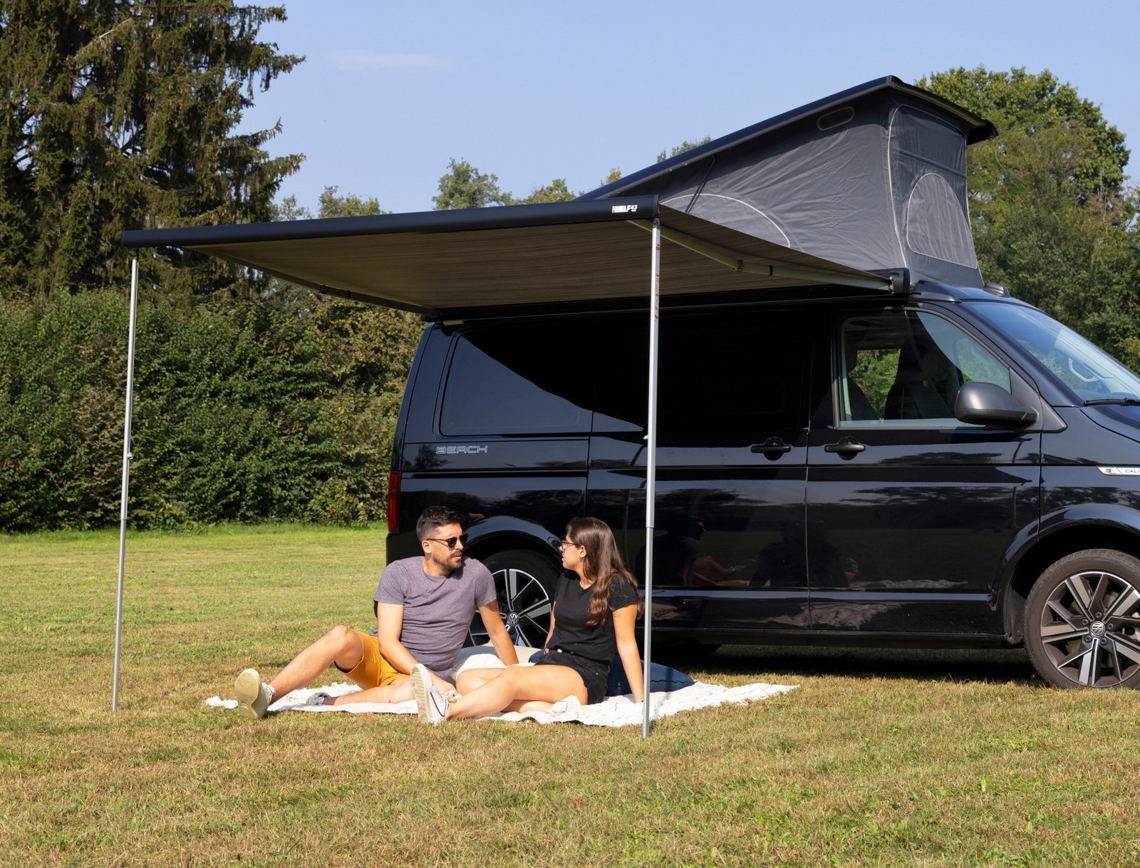 Toldo para nueva Volkswagen Transporter y Caravelle: qué encaja en 2026