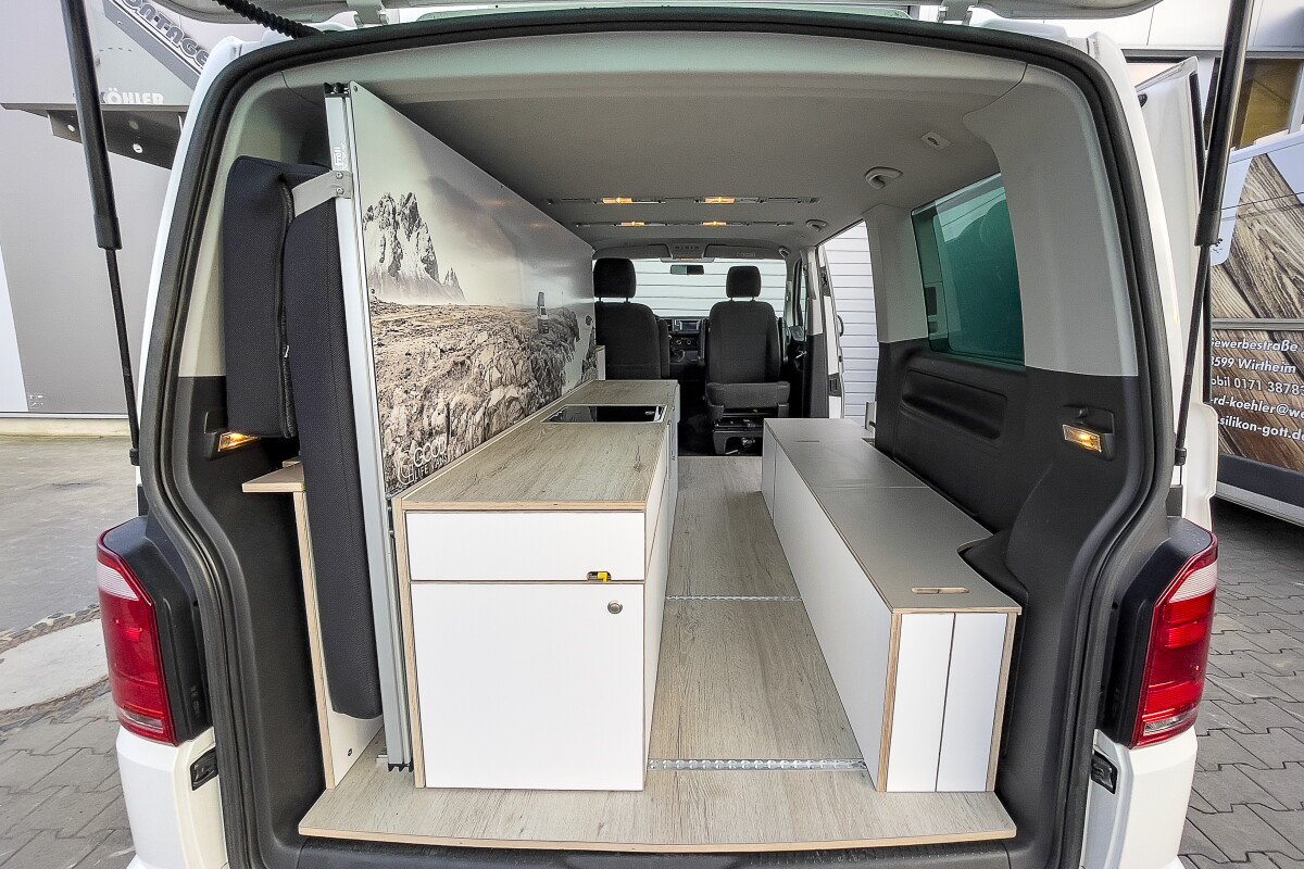 Producto o módulo relacionado con Muebles y organización para nueva Volkswagen Transporter y Caravelle 2025+