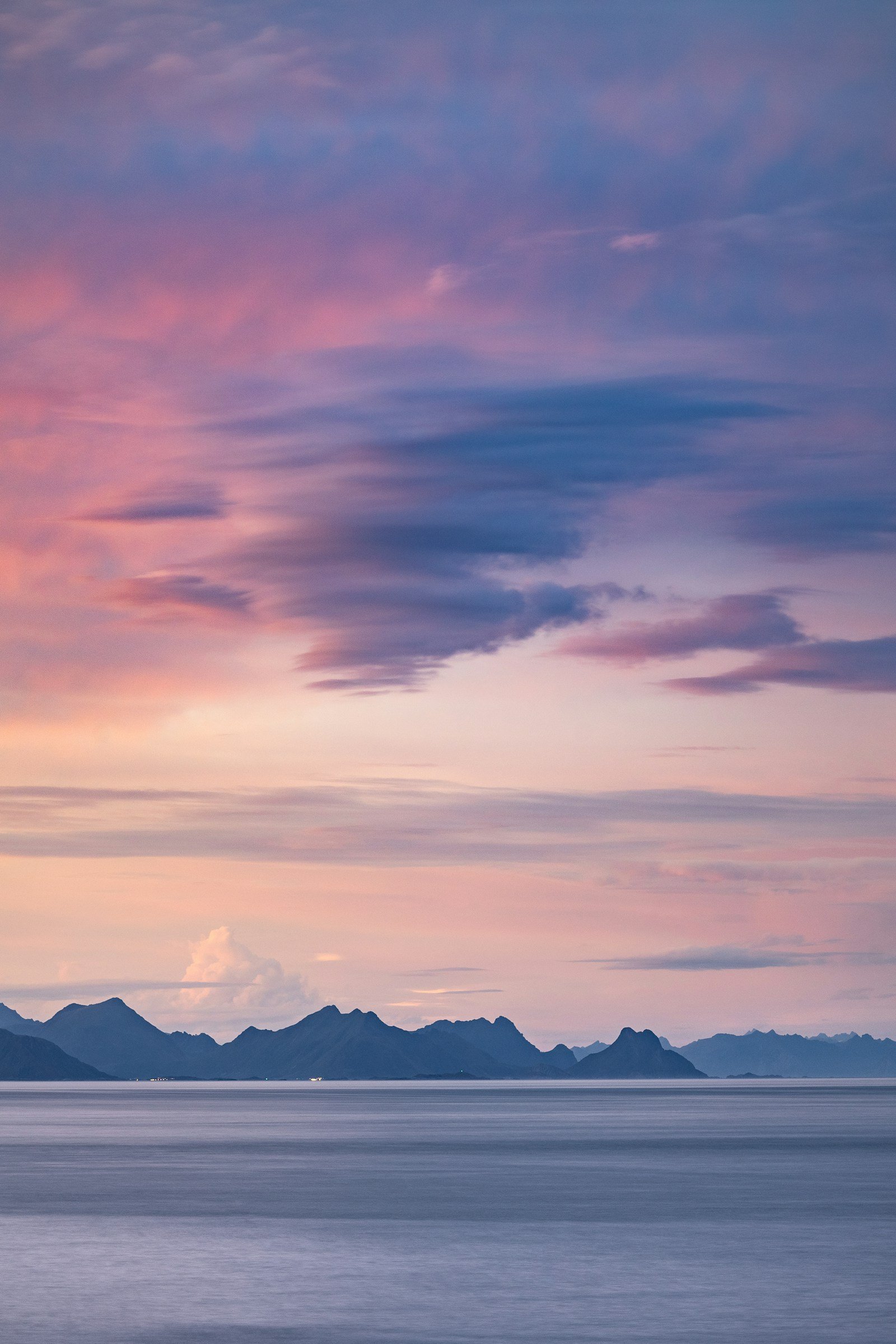 Fiordos de las islas Lofoten en Noruega, inspiración para viajar por Europa